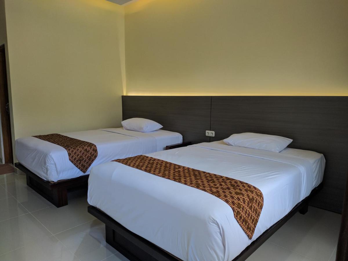 Hotel Pondok Asri Тавангмангу Екстериор снимка