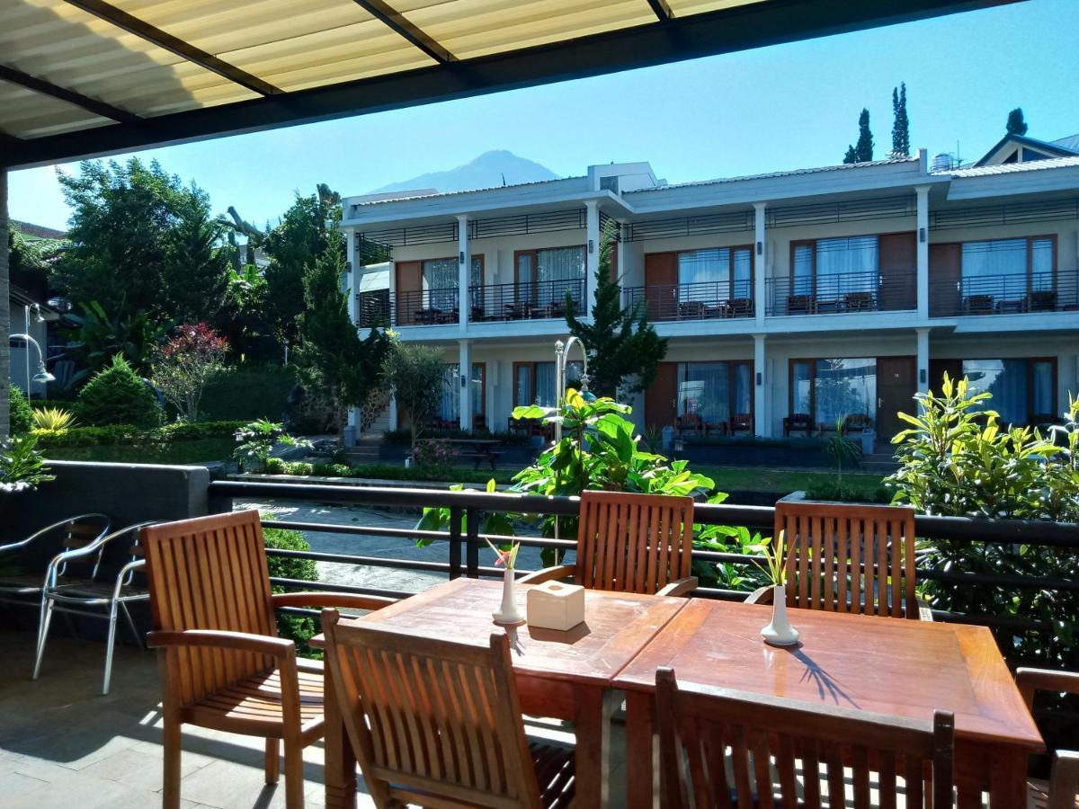 Hotel Pondok Asri Тавангмангу Екстериор снимка