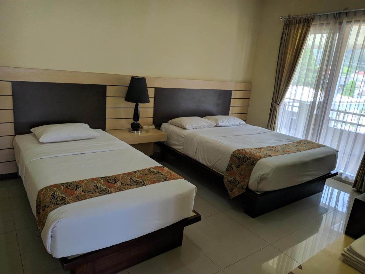 Hotel Pondok Asri Тавангмангу Екстериор снимка